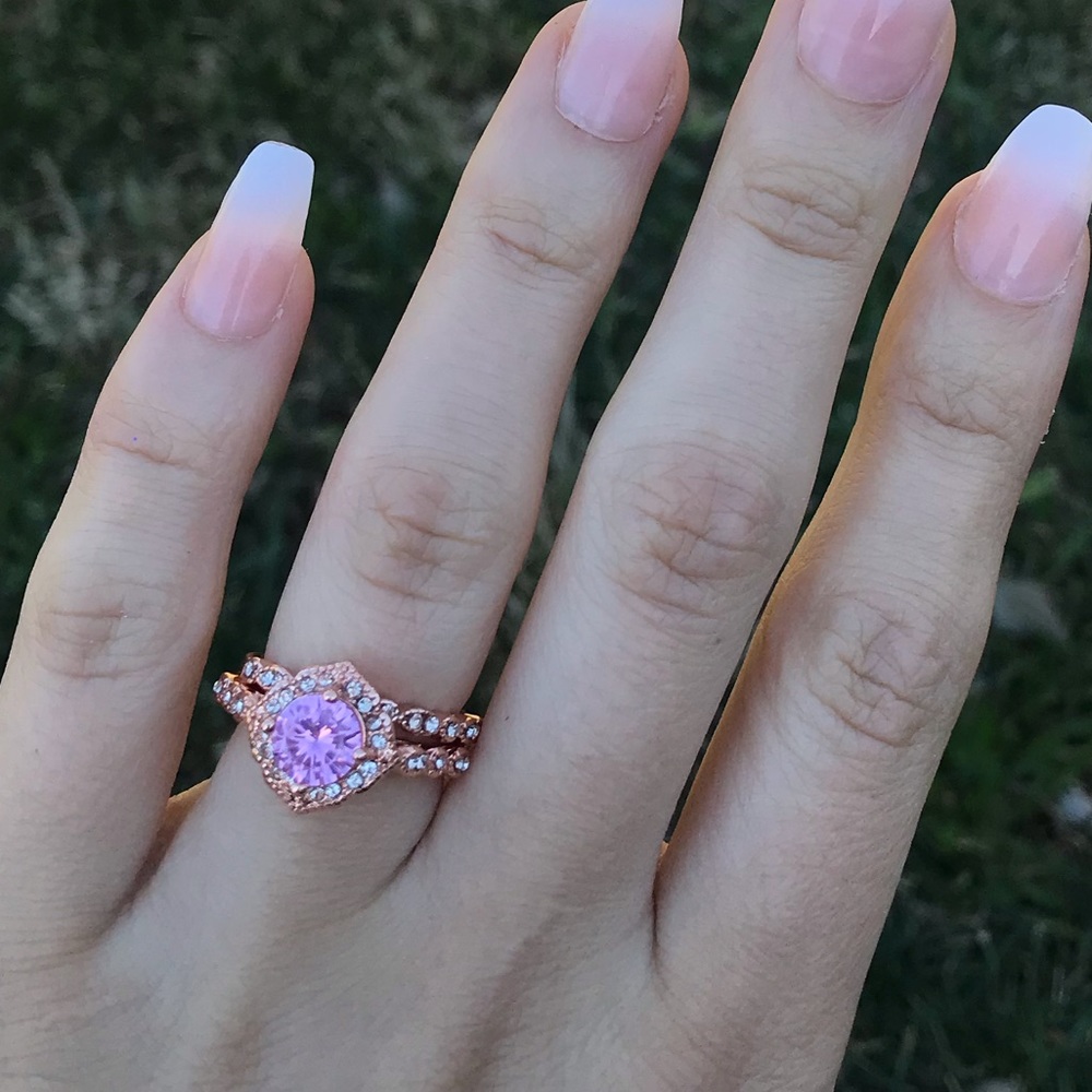 NEW Fashion Pink Zirconia Rings - Picture 6 of 6